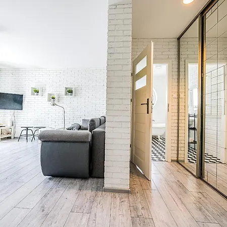 Pomorskie Bernadowska B&w غدينيا