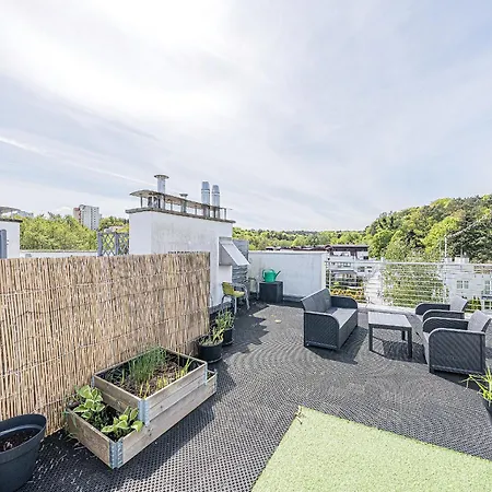 Pomorskie Bernadowska B&w * غدينيا